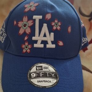 Blue Los Angeles Dodgers Floral Snapback Hat